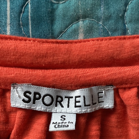 Womens top - Picture 2 of 3